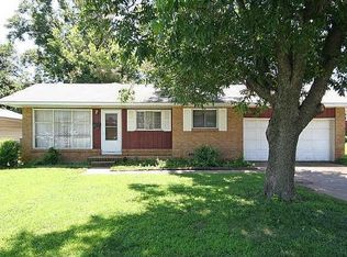 6118 E 21st St, Tulsa, OK 74114