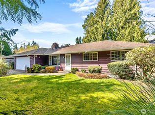 5709 Grove St, Marysville, WA 98270