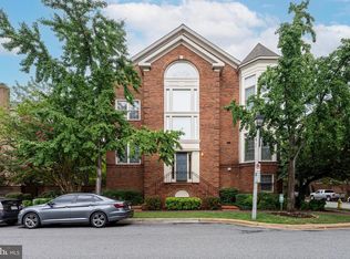 1500 N Colonial Ter, Arlington, VA 22209