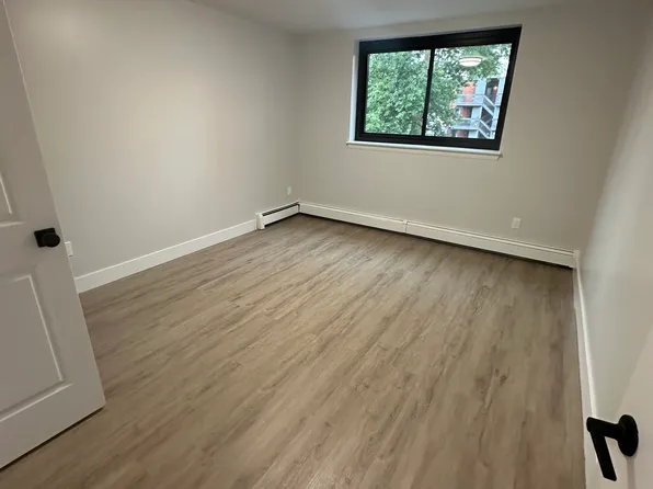 284 Collins St #309, Hartford, CT 06105