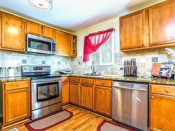 5th image of 3 Coventry Ct
