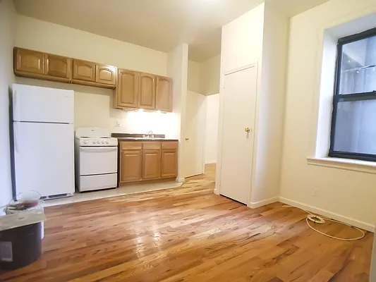 Rented by BRICK & GALO REALTY CORP | media 2