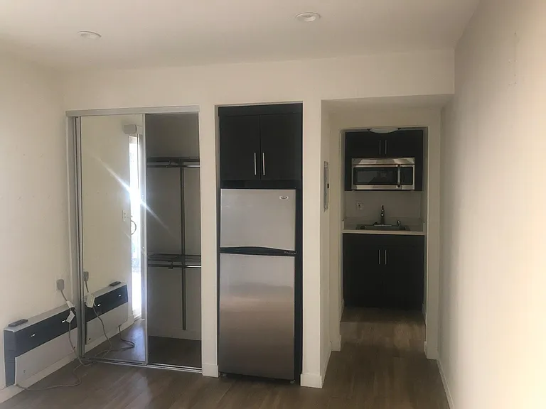8758 Topanga Canyon Blvd #1 — Photo 4