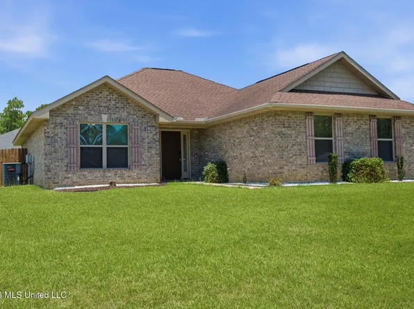 14941 Camp Ln, Gulfport, MS 39503
