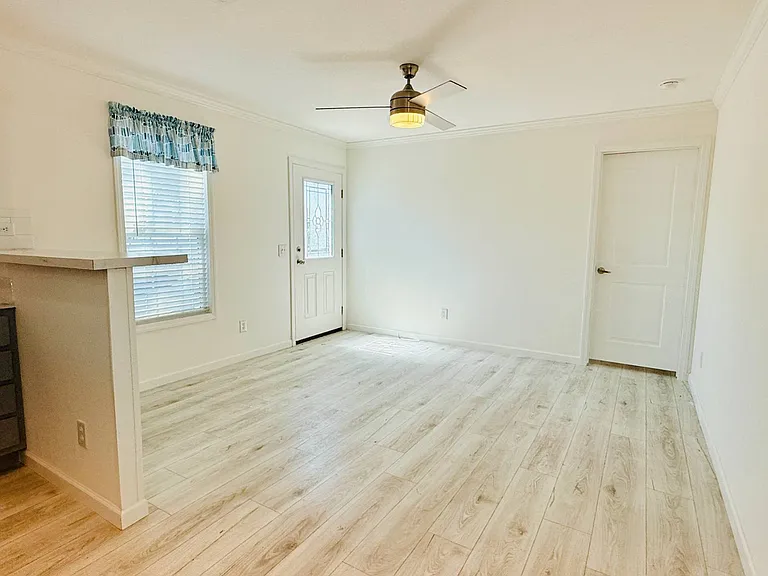 1007 Ohio St SE #51 — Photo 9