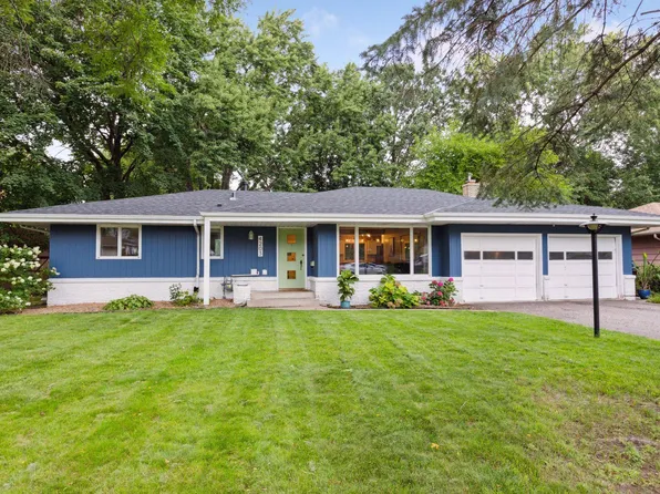 4203 Halifax Ave N, Robbinsdale, MN 55422