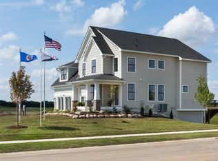 16273 Dryden Dr, Lakeville, MN 55044