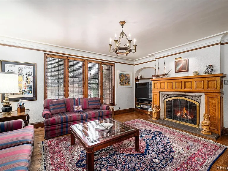 125 N Gaylord St — Photo 15