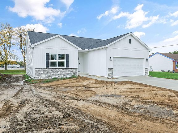 2nd image of 5052 Ryan Rd