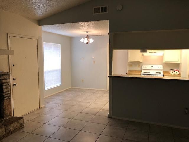 1st image of 9613 Aberdeen Way #B