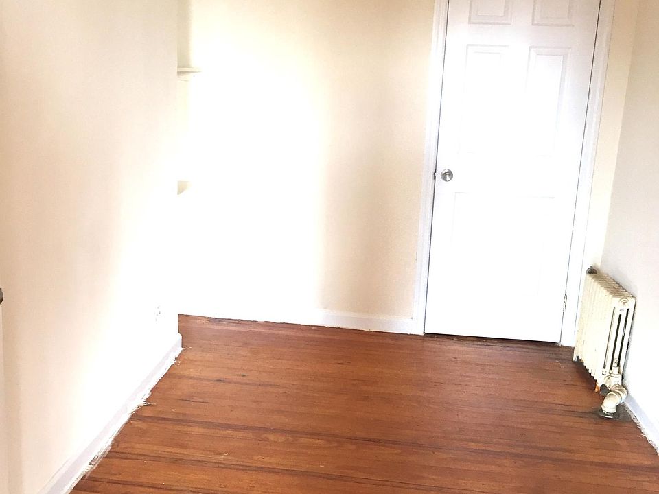 2nd image of 1703 Zerega Ave APT 3