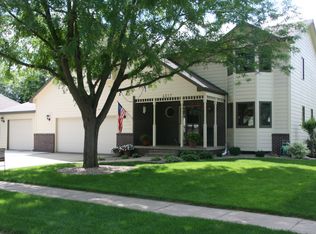 4517 S Quail Run Ave, Sioux Falls, SD 57105