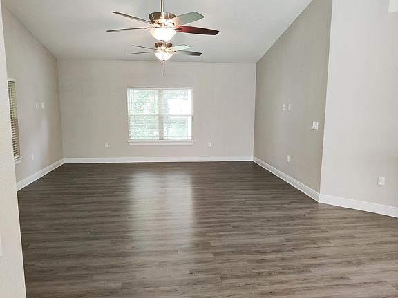 4th image of 6022 Fiori Dr
