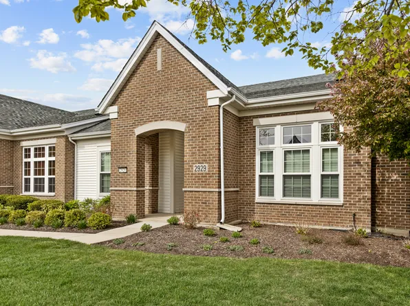 2929 Portage St, Naperville, IL 60564