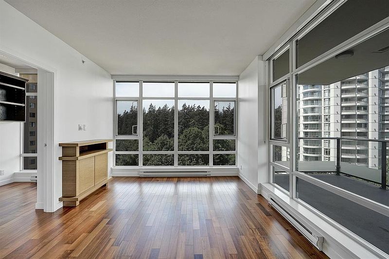 Burnaby Apartment for rent - 2 Bedrooms — photo 8