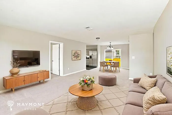 4 bed, 2.0 bath, 1504 sqft, $1,795 — Photo 4