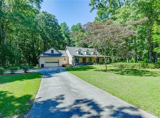 2720 Bay Ridge Dr, Loganville, GA 30052