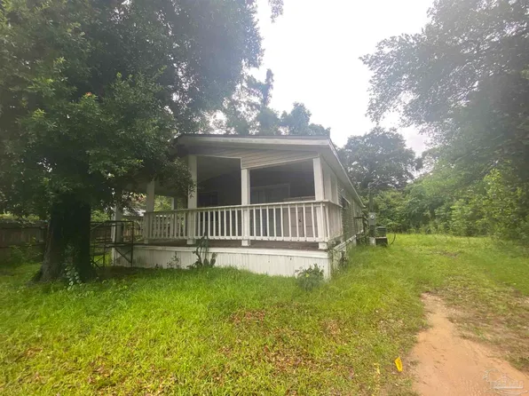 8650 Handicare St, Pensacola, FL 32514