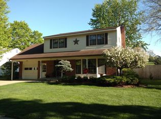 1708 Adams St SE, Grand Rapids, MI 49506