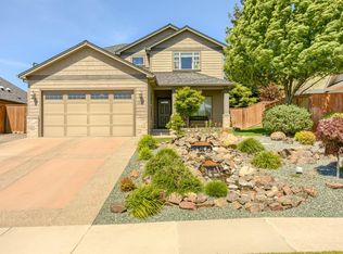 1020 Saint Francis Dr, Medford, OR 97504