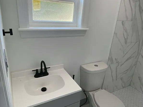 205 E Cornell St, Avon Park, FL 33825