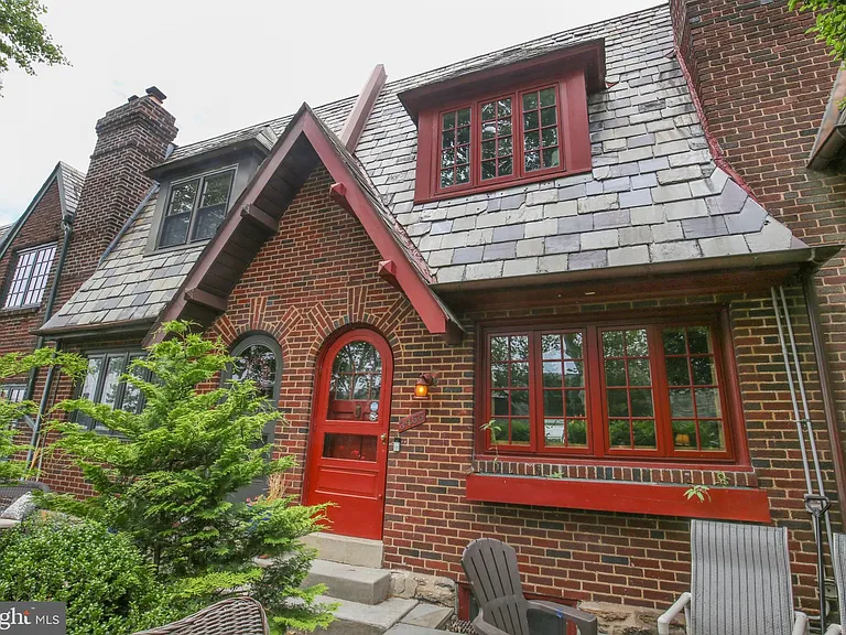 3455 W Queen Ln — Photo 28
