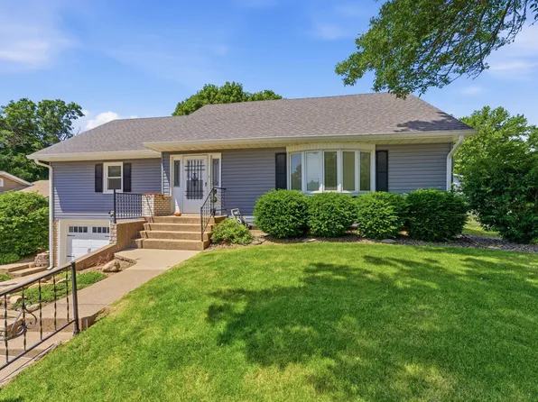 1017 11th Ave, Orion, IL 61273