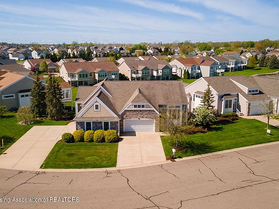 2nd image of 10803 Canterbury Ln #21