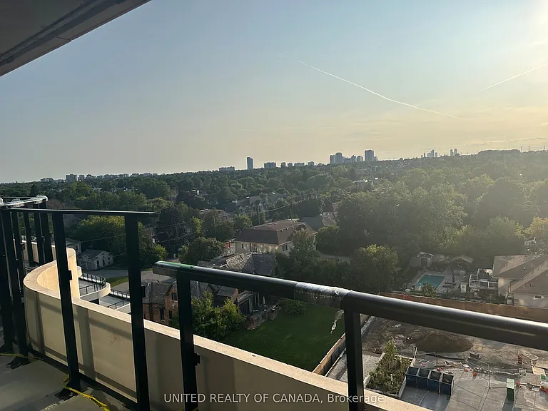 8188 Yonge St #827 — Photo 3