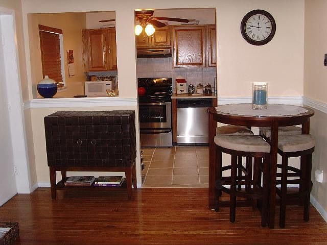 1st image of 432 Fox Run Ln #432
