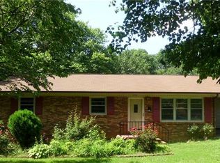 1773 Cameron Rd, Lincolnton, NC 28092