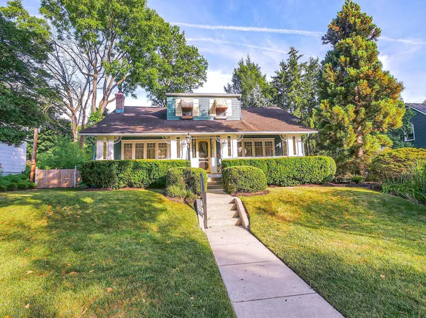 32 E Merchant St, Audubon, NJ 08106