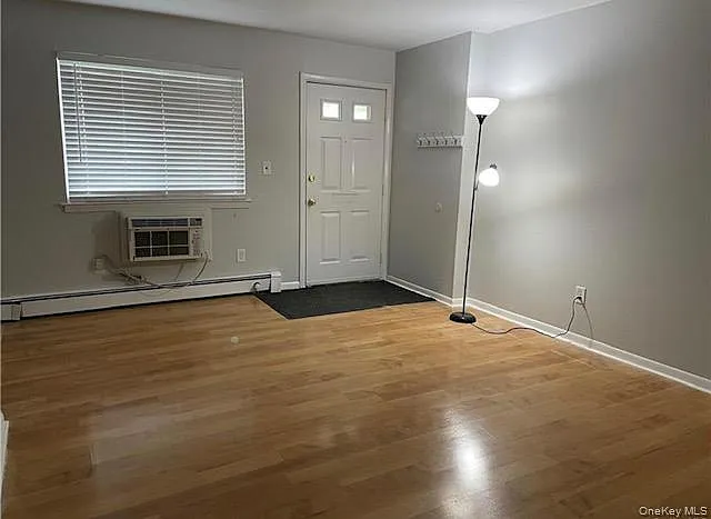58 Manor Dr — Photo 4