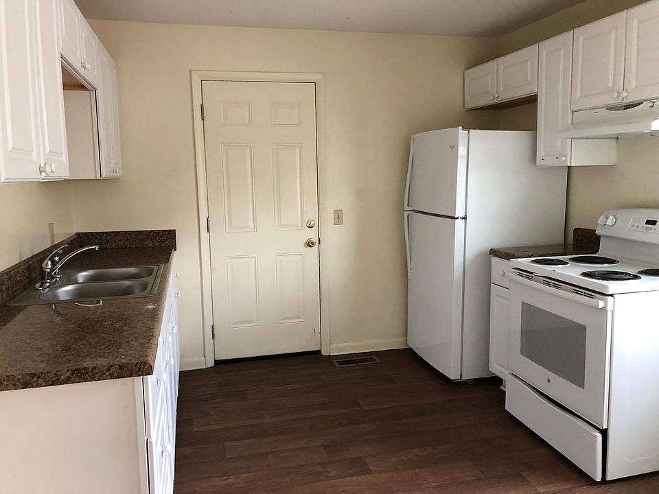 2nd image of 6409 Robertson Ave