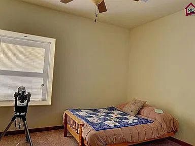 2nd image of 2581 Desert Cove Pl