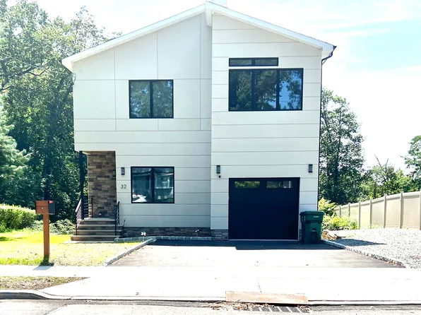 32 Kathleen Pl, Edison, NJ 08817
