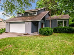 1207 28th St, West Des Moines, IA 50266