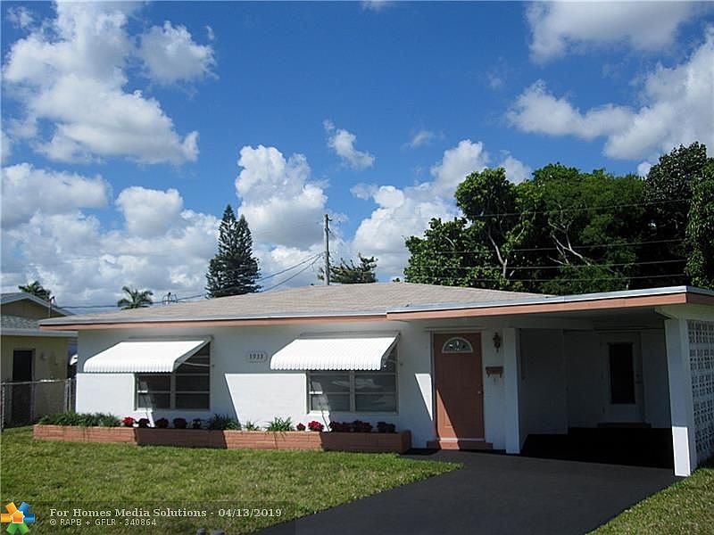 1st image of 3933 NW 19th Ave