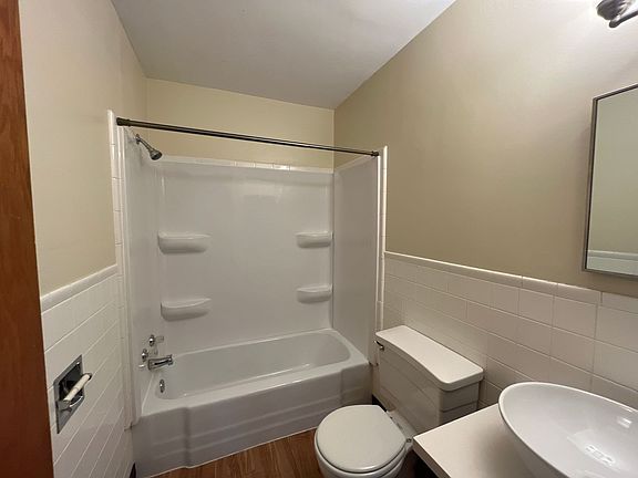 2nd image of 1225 9th Ave NW Unit 4