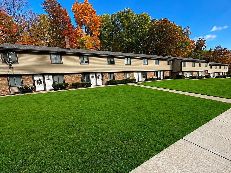 2449 Echo Valley Dr #2449