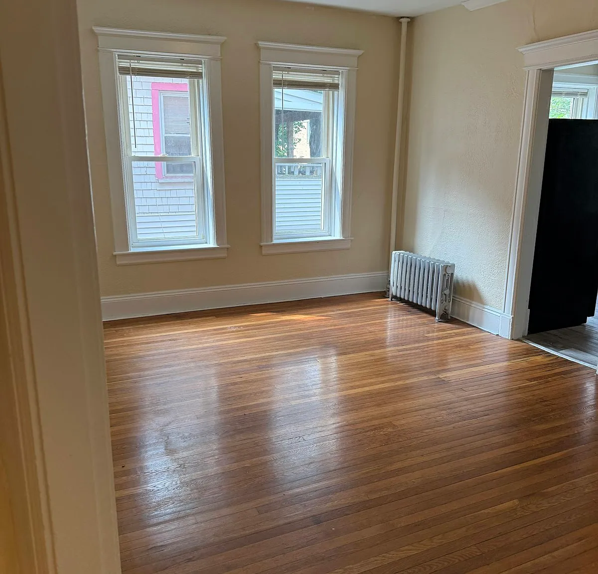 242 Fort Pleasant Avenue, Unit 2L — Photo 4