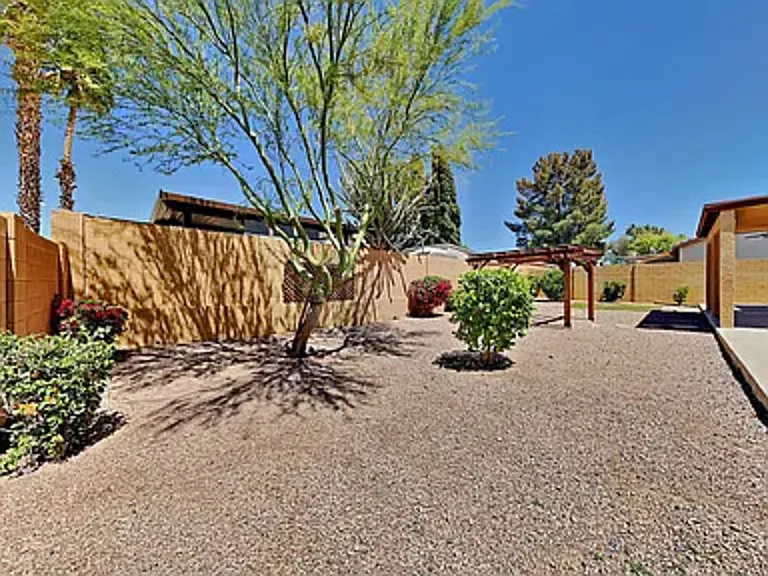 3002 E Jeanette Ct — Photo 35