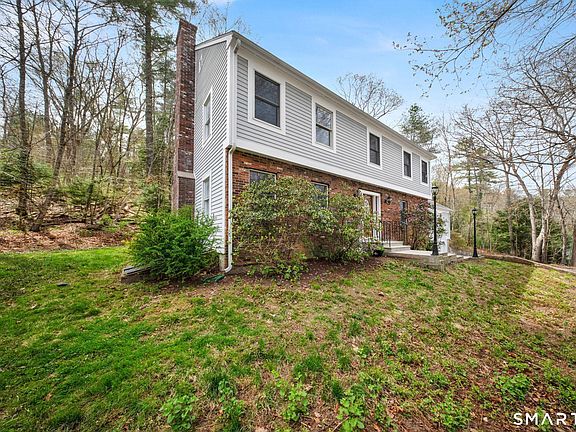 2nd image of 113 Laurel Hill Road