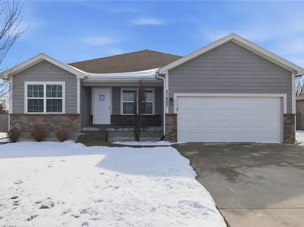 31927 W 172nd St, Gardner, KS 66030