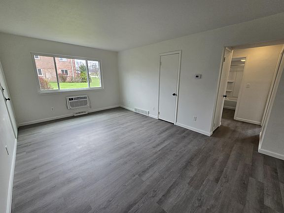 5th image of 4705 Fishcreek Rd #2