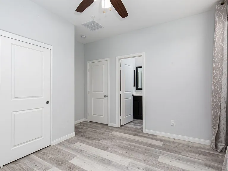 12586 Huckleberry Oak Ave — Photo 18