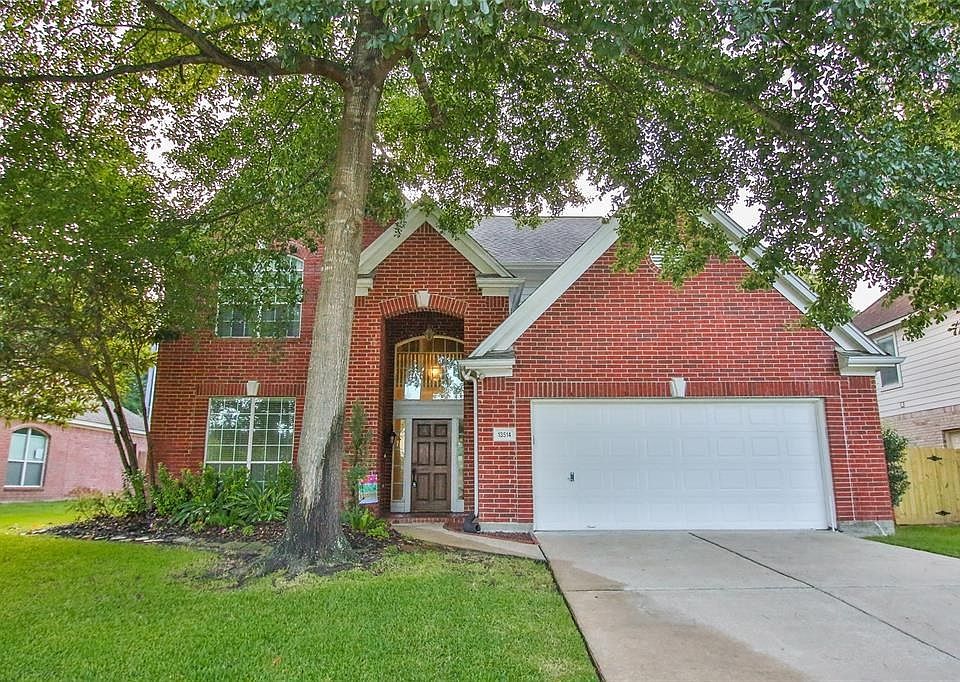 Welcome to your new home in Anderson Woods, conveniently located near 249 and beltway 8 and close to a ton of restaurants and shopping.    Anderson Woods is part of the highly acclaimed Cy-Fair school district.   This home has NEVER FLOODED!   Come take a peek at this recently remodeled beauty today!