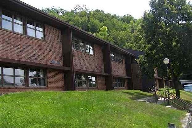 1st image of 523 Mulberry Dr