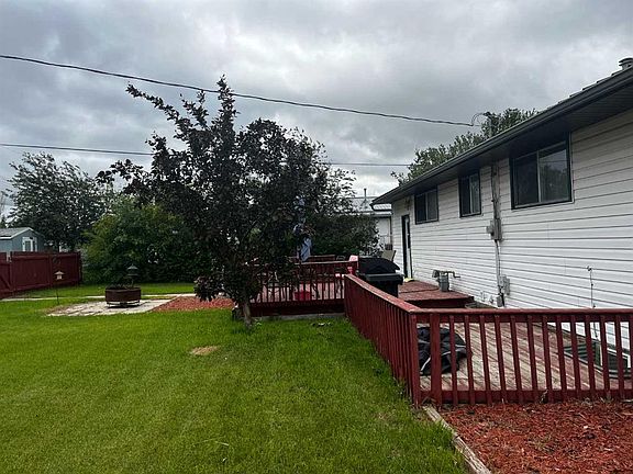2nd image of 119 E 3rd Ave W
