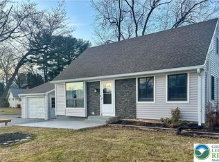 2671 W Mosser St, Allentown, PA 18104